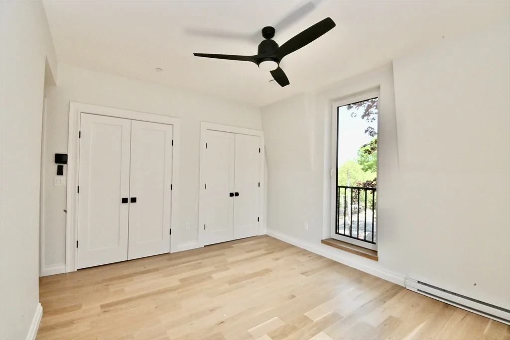 2 bed, 2 bath apartment for rent at 63 Moreland Unit 301, Roxbury — photo 3 of 10