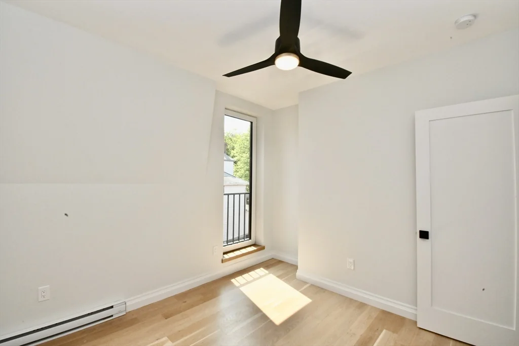 2 bed, 2 bath apartment for rent at 63 Moreland Unit 301, Roxbury — photo 7 of 10