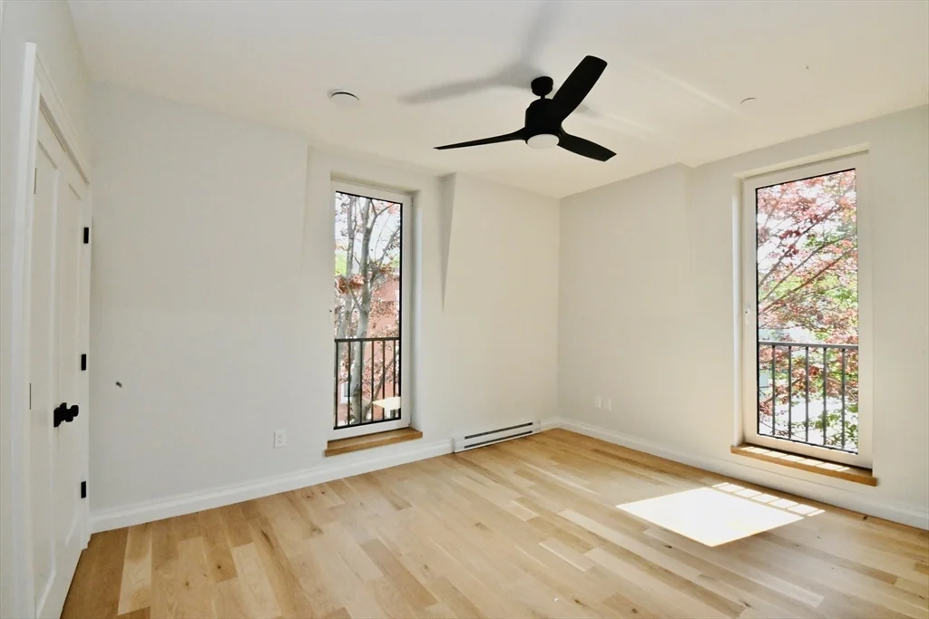 2 bed, 2 bath apartment for rent at 63 Moreland Unit 301, Roxbury — photo 2 of 10