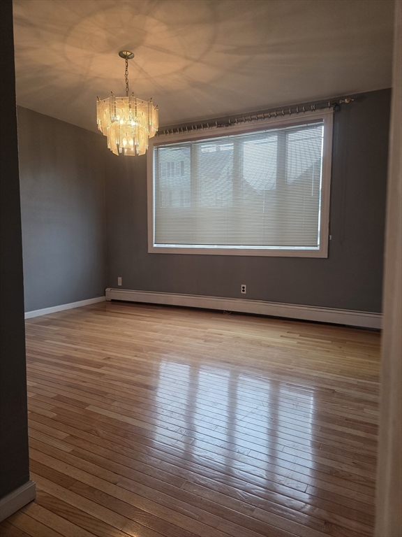 3 bed, 1 bath apartment for rent at 63 Oak St Unit 1, Taunton — photo 4 of 27