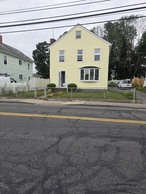 3 bed, 1 bath apartment for rent at 63 Oak St Unit 1, Taunton — photo 23 of 27