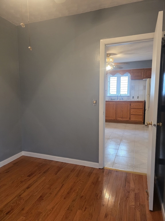 3 bed, 1 bath apartment for rent at 63 Oak St Unit 1, Taunton — photo 9 of 27