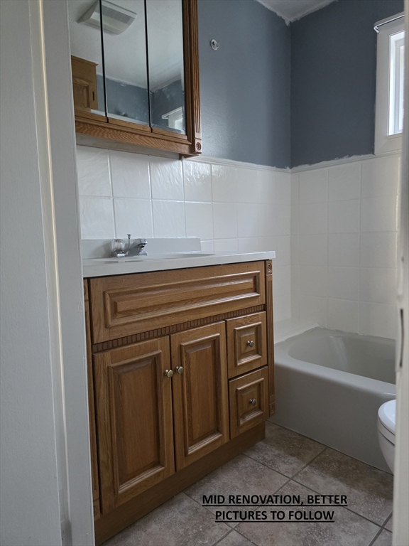 2 bed, 1 bath apartment for rent at 63 Oak St Unit 2, Taunton — photo 12 of 23