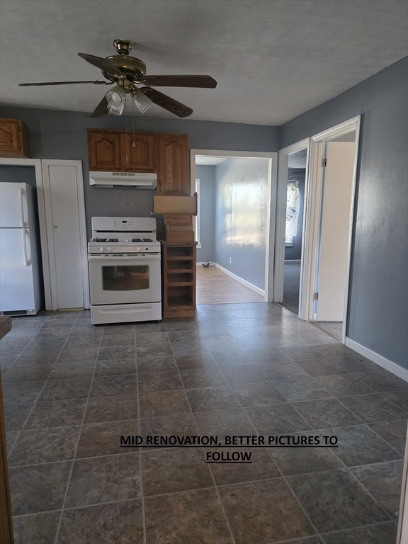 2 bed, 1 bath apartment for rent at 63 Oak St Unit 2, Taunton — photo 18 of 23