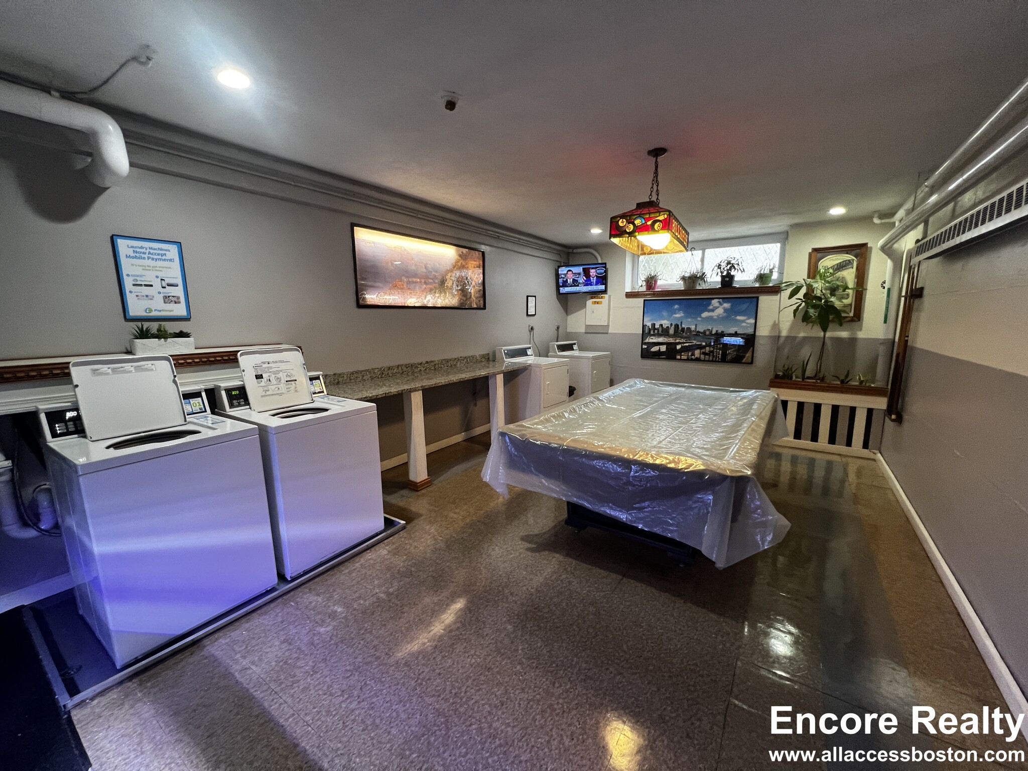 2 bed, 1 bath apartment for rent at 63 Parkman St Unit 3A, North Brookline — photo 14 of 14