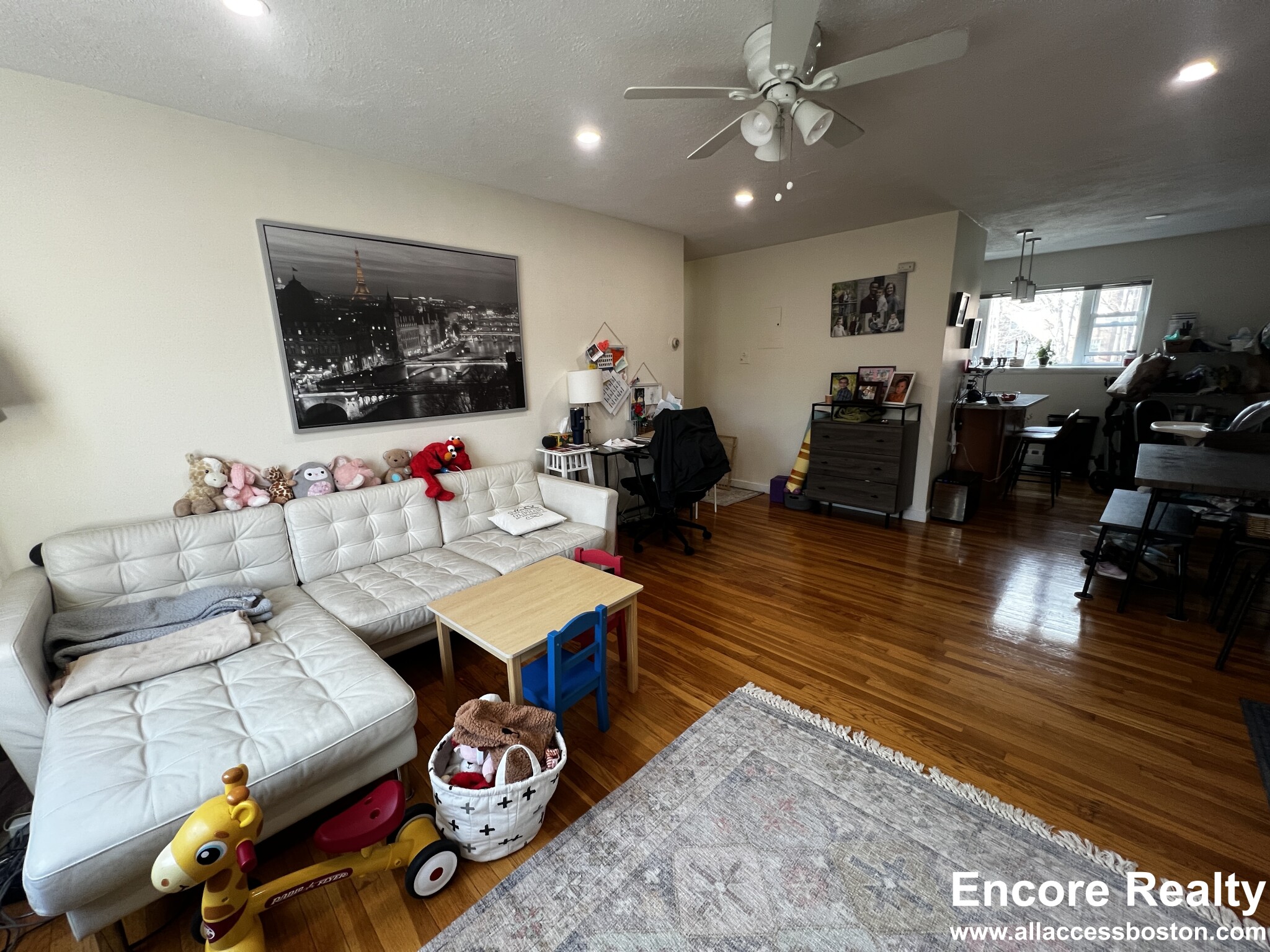 2 bed, 1 bath apartment for rent at 63 Parkman St Unit 3A, North Brookline — photo 3 of 14