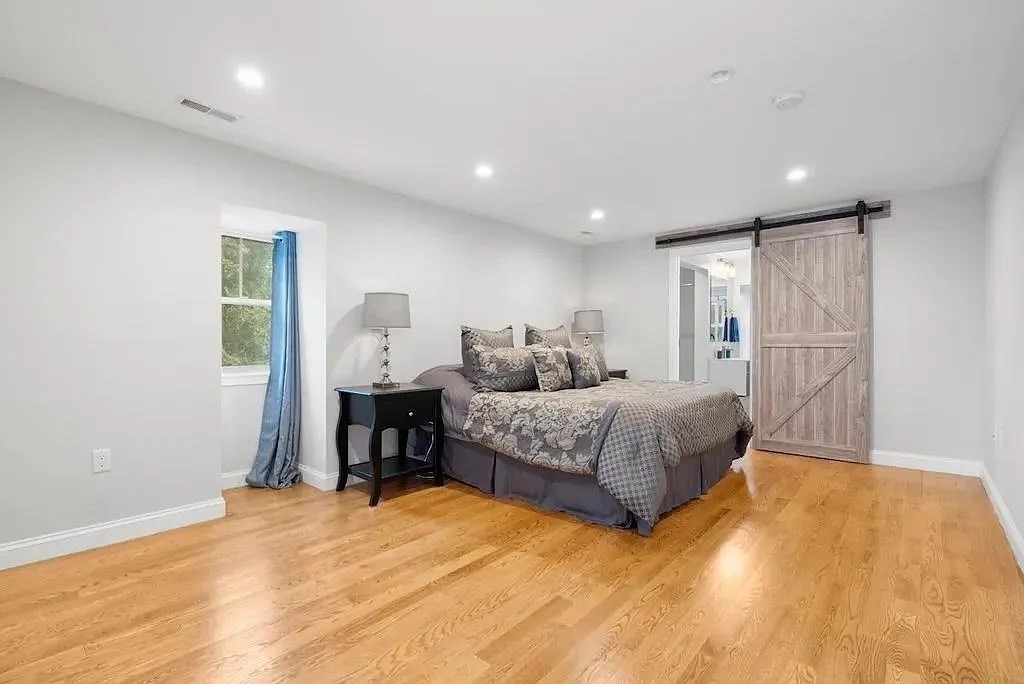 3 bed, 3 bath apartment for rent at 63 Perrin St Unit 2, Roxbury — photo 12 of 20