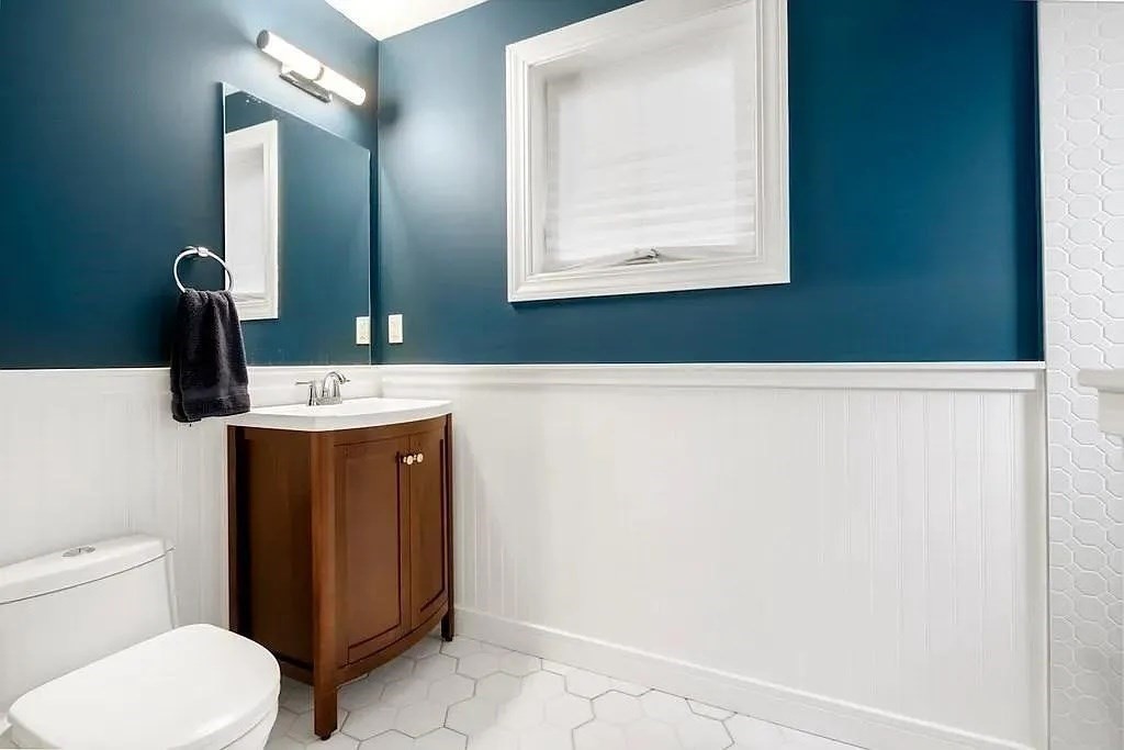 3 bed, 3 bath apartment for rent at 63 Perrin St Unit 2, Roxbury — photo 14 of 20
