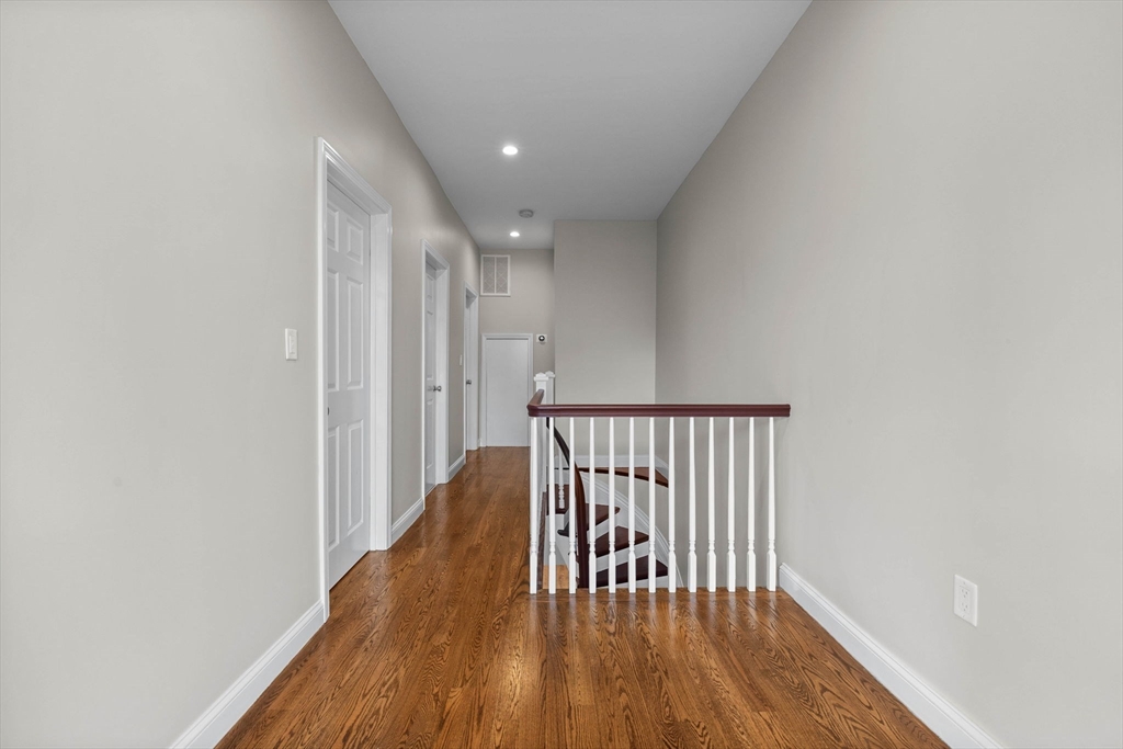 3 bed, 2 bath apartment for rent at 63 Perrin Unit 1, Roxbury — photo 25 of 41