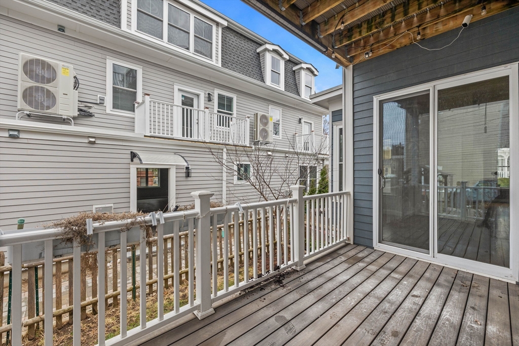 3 bed, 2 bath apartment for rent at 63 Perrin Unit 1, Roxbury — photo 9 of 41