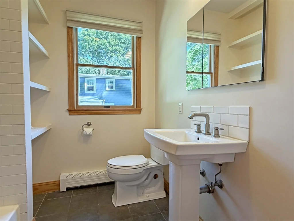2 bed, 1 bath apartment for rent at 63 Pierrepont Rd, Newton Lower Falls — photo 13 of 17