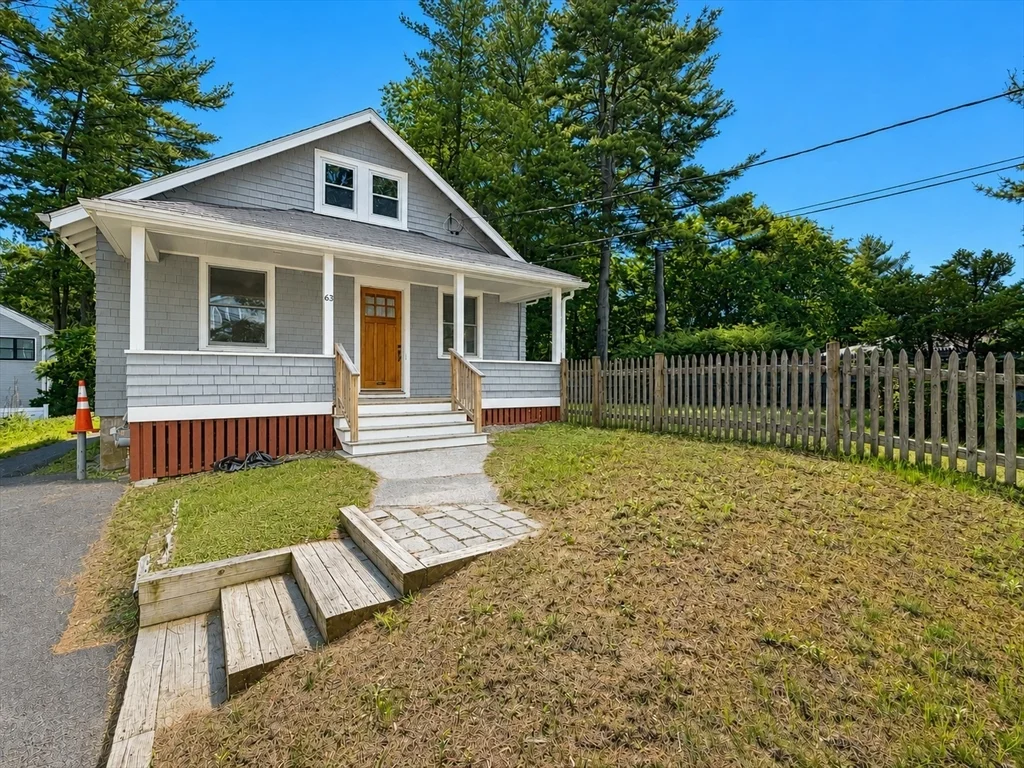 2 bed, 1 bath apartment for rent at 63 Pierrepont Rd, Newton Lower Falls — photo 1 of 17