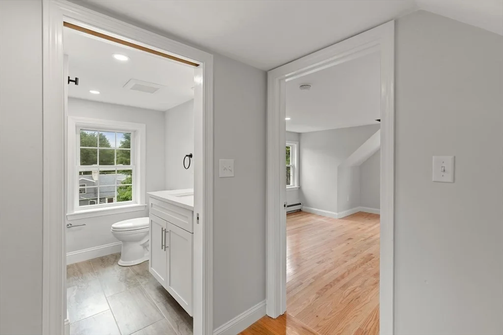 3 bed, 2 bath apartment for rent at 63 Pleasant St Unit 2, Rowley — photo 15 of 24