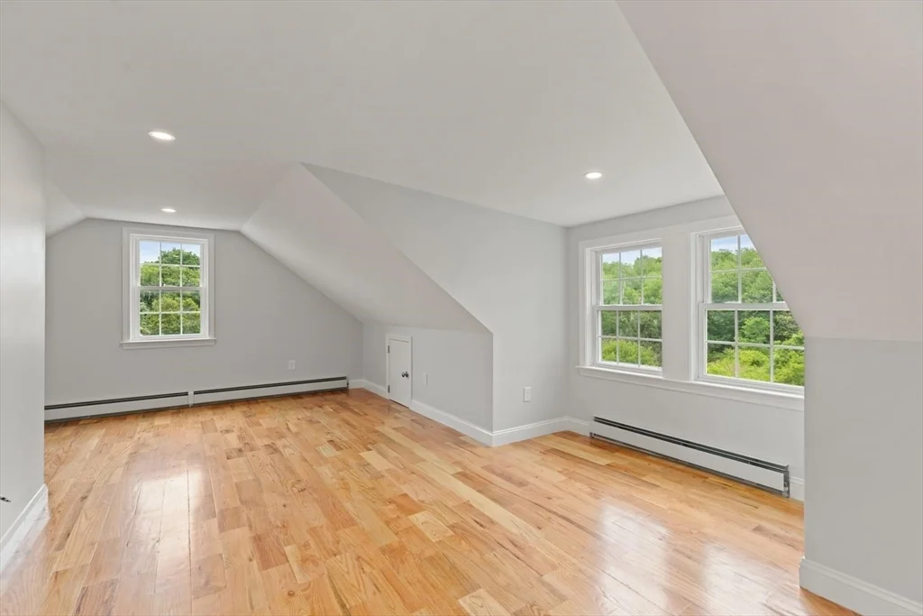 3 bed, 2 bath apartment for rent at 63 Pleasant St Unit 2, Rowley — photo 19 of 24