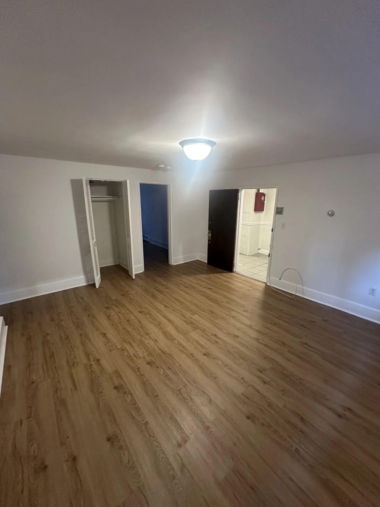 2 bed, 1 bath apartment for rent at 63 Selkirk Rd Unit 2, Brighton — photo 3 of 22