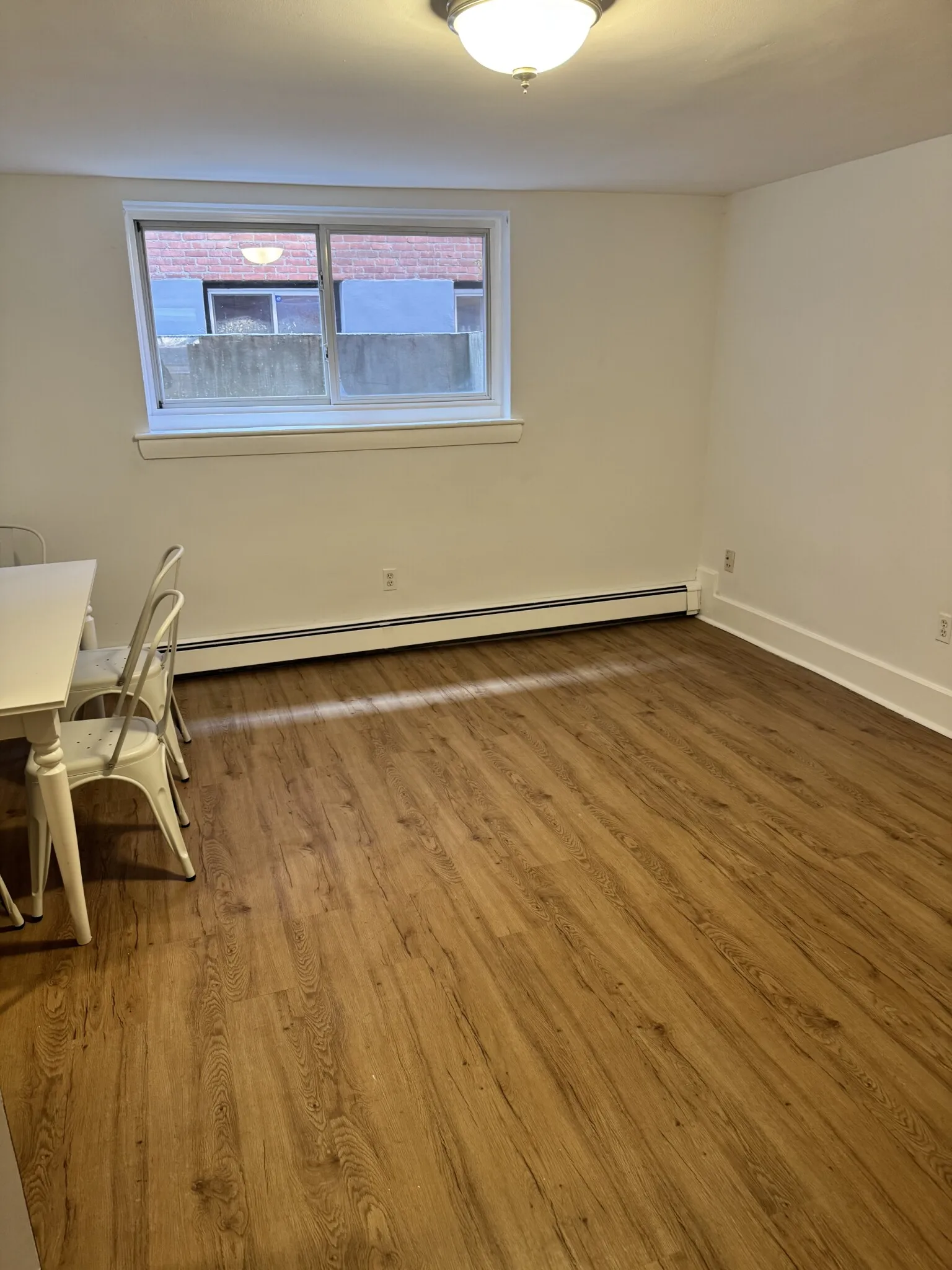 2 bed, 1 bath apartment for rent at 63 Selkirk Rd Unit 2, Brighton — photo 2 of 22