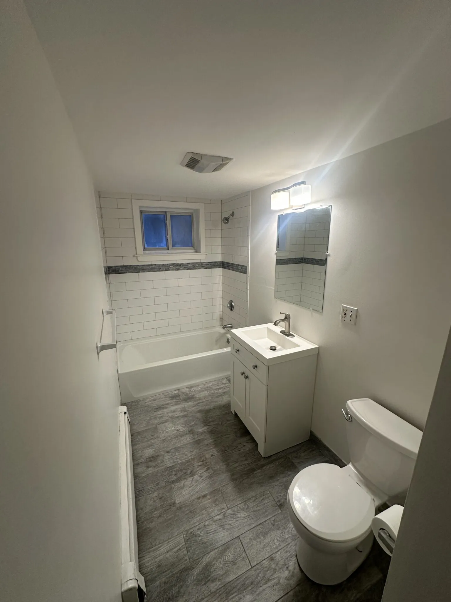 2 bed, 1 bath apartment for rent at 63 Selkirk Rd Unit 2, Brighton — photo 5 of 22