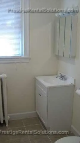 2 bed, 1 bath apartment for rent at 63 Selkirk Rd Unit 4, Brighton — photo 2 of 40