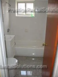 2 bed, 1 bath apartment for rent at 63 Selkirk Rd Unit 4, Brighton — photo 5 of 40