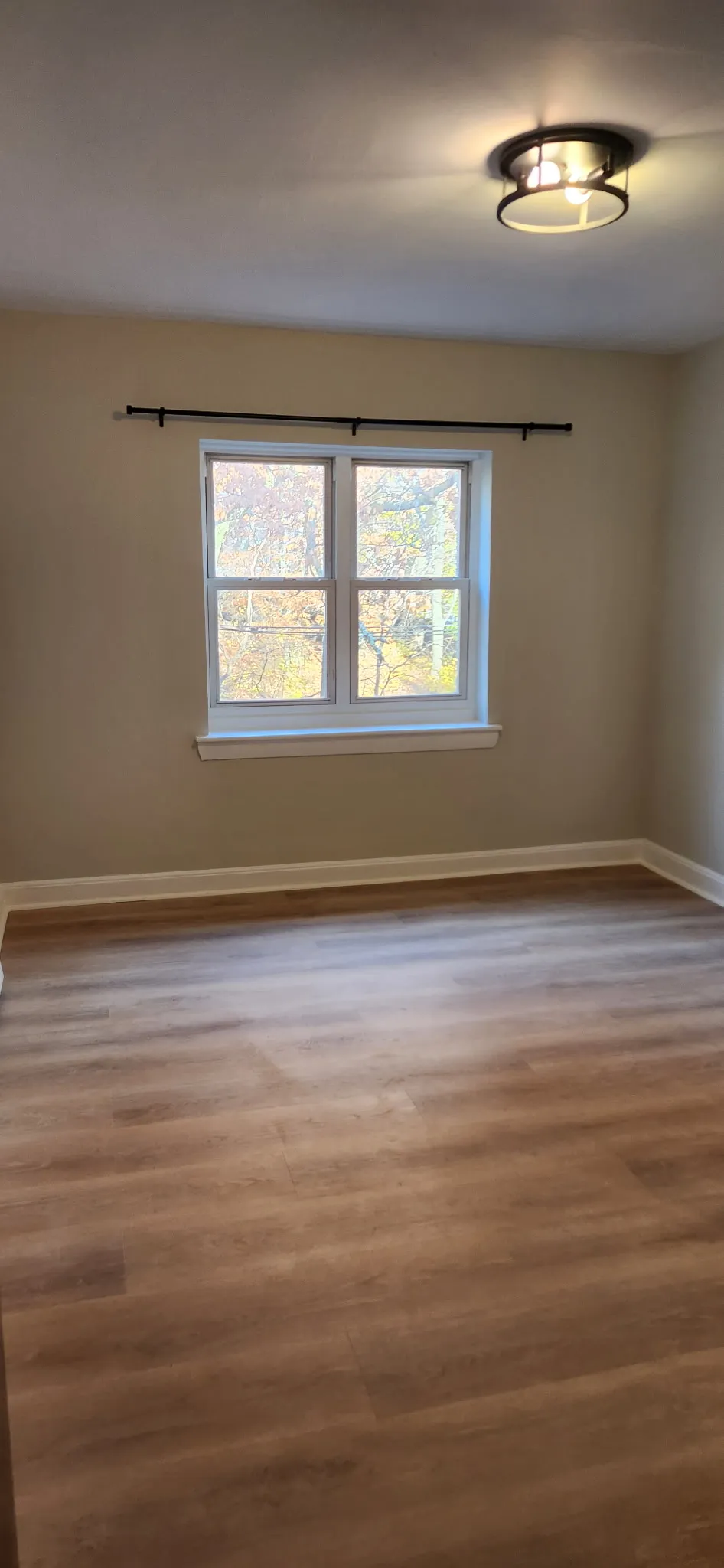 2 bed, 1 bath apartment for rent at 63 Selkirk Rd Unit 6, Brighton — photo 5 of 19