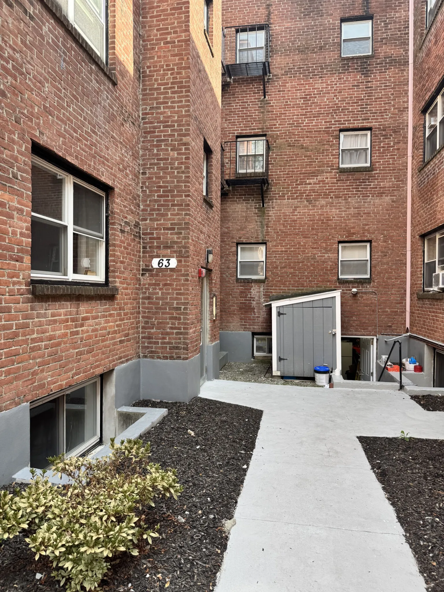 2 bed, 1 bath apartment for rent at 63 Selkirk Rd Unit 7, Brighton — photo 16 of 21