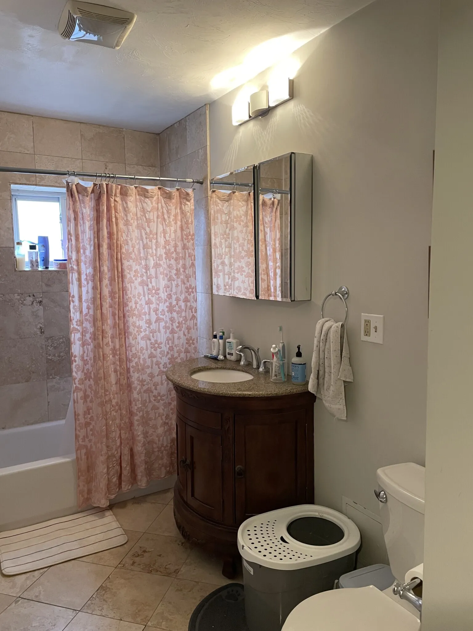 2 bed, 1 bath apartment for rent at 63 Selkirk Rd Unit 8, Brighton — photo 18 of 40