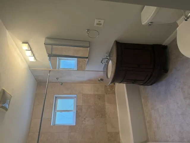 2 bed, 1 bath apartment for rent at 63 Selkirk Rd Unit 8, Brighton — photo 3 of 40