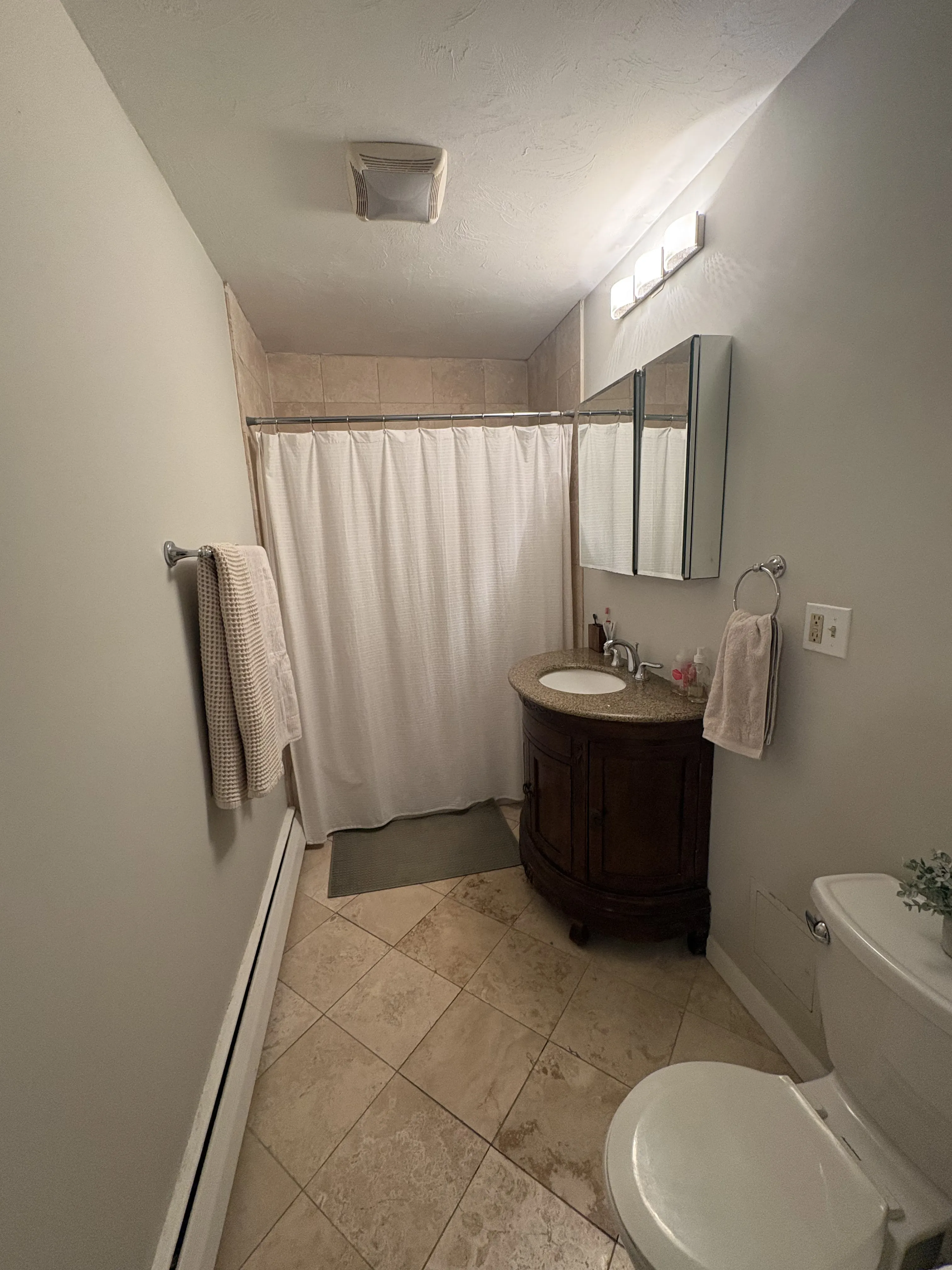 2 bed, 1 bath apartment for rent at 63 Selkirk Rd Unit 8, Brighton — photo 8 of 40