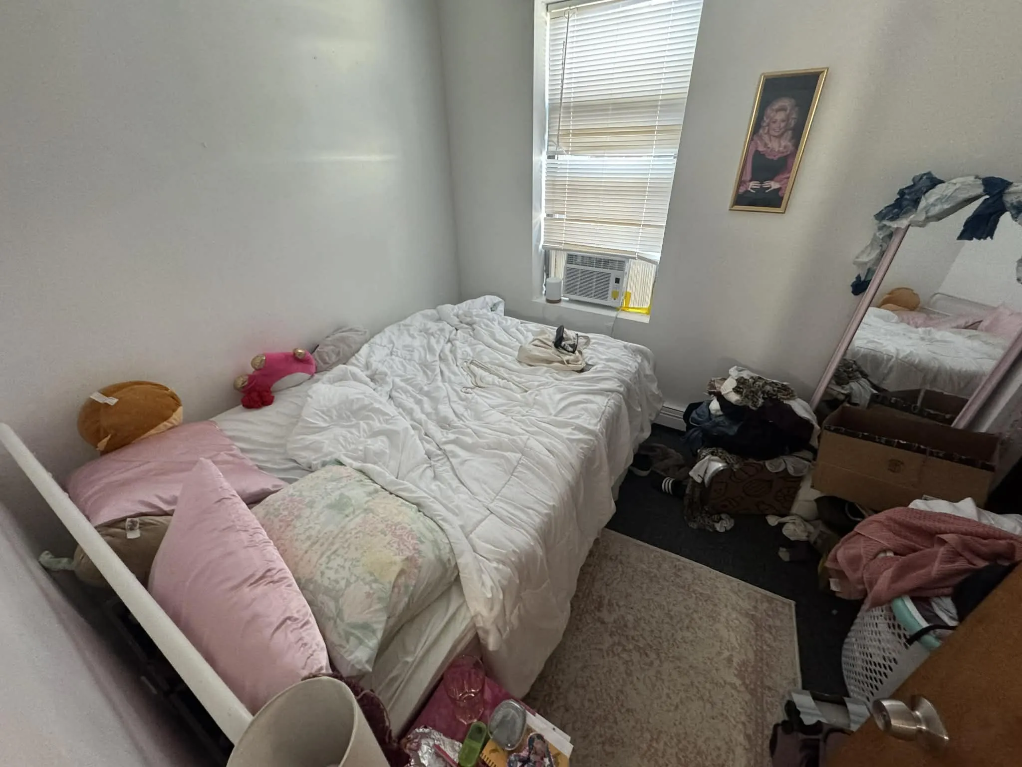 1 bed, 1 bath apartment for rent at 63 Huntington Ave Unit 3, Jamaica Plain — photo 4 of 5