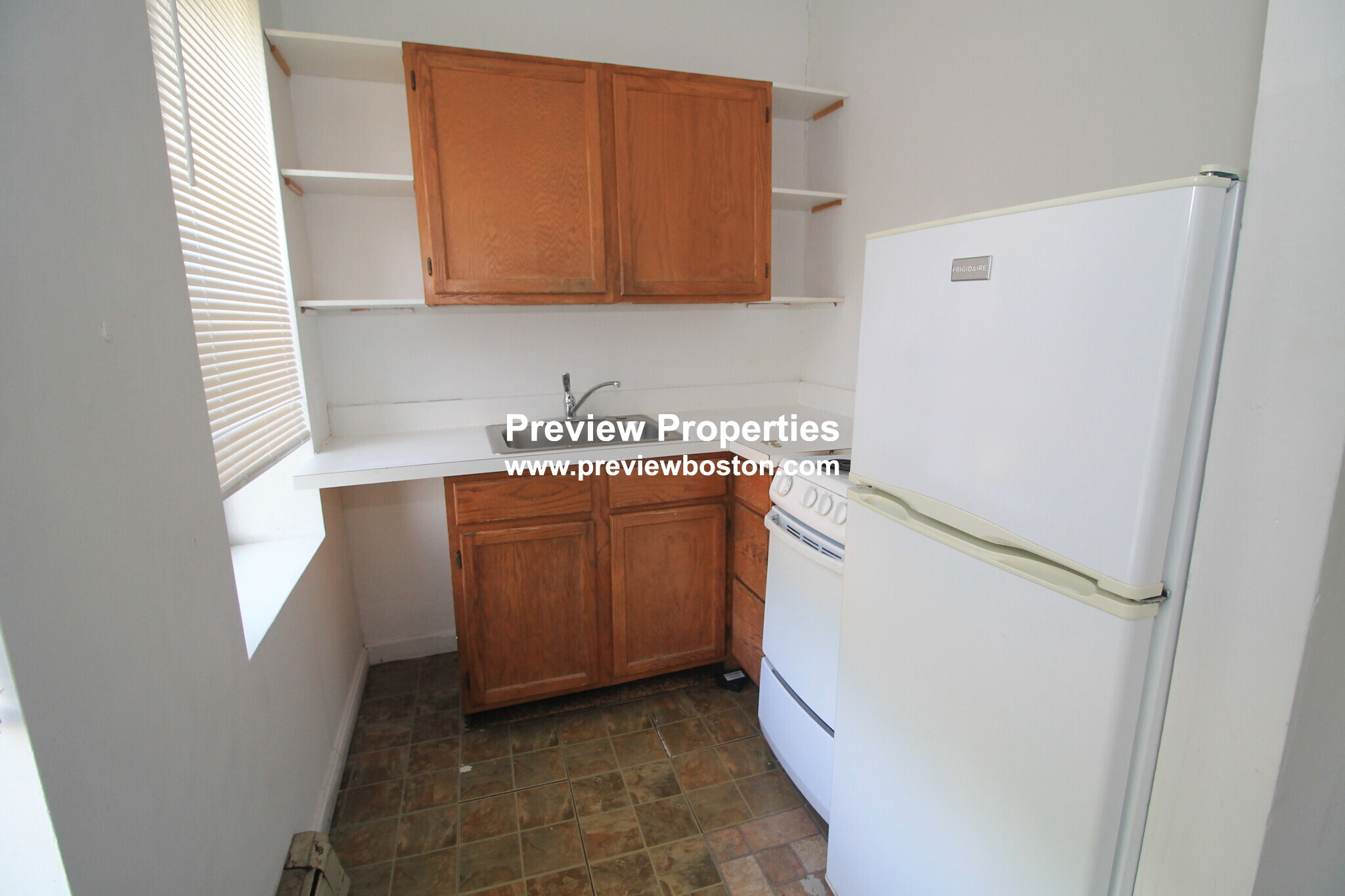 1 bed, 1 bath apartment for rent at 63 Huntington Ave Unit 5P, Jamaica Plain — photo 8 of 14