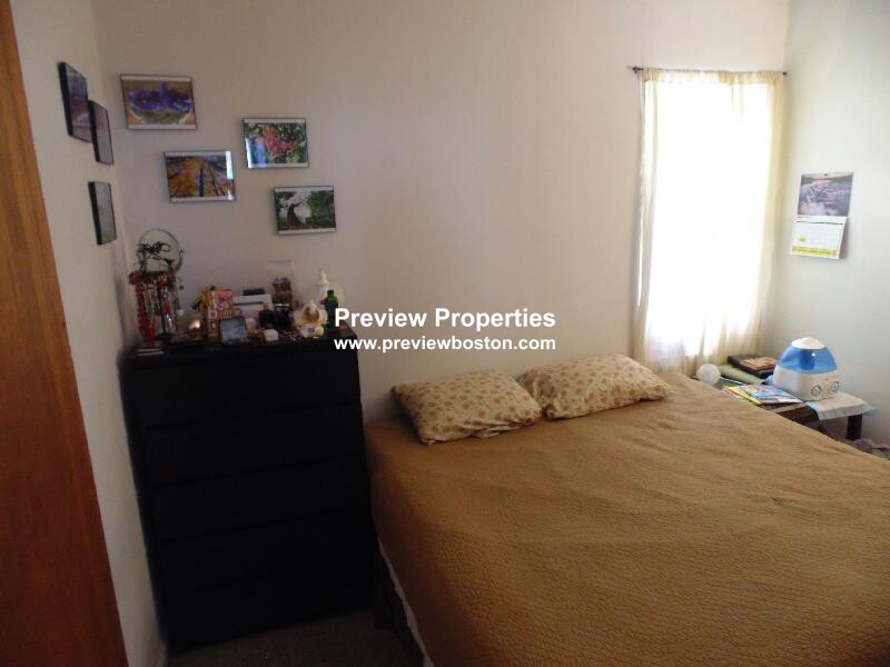 1 bed, 1 bath apartment for rent at 63 Huntington Ave Unit 5P, Jamaica Plain — photo 5 of 14