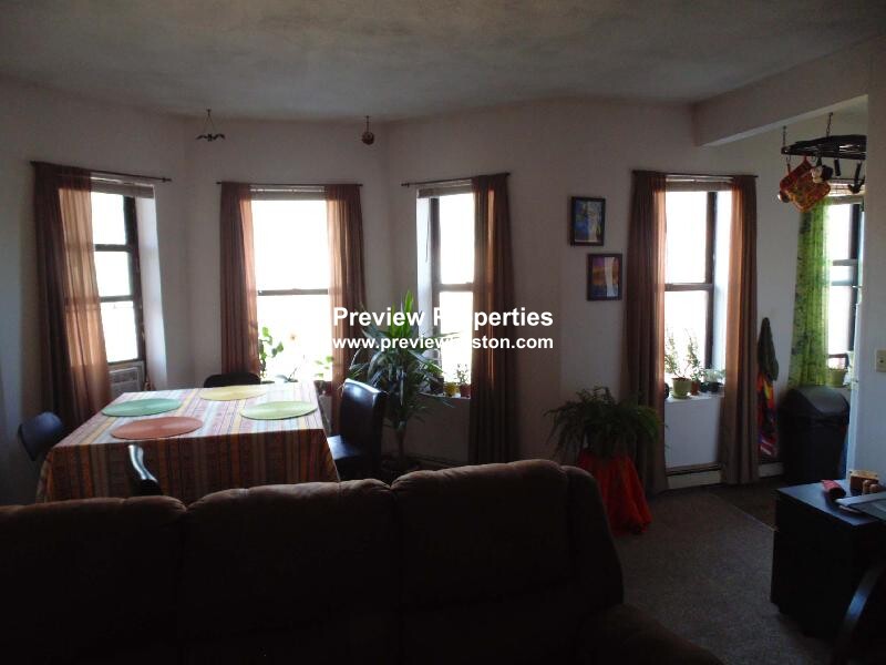 1 bed, 1 bath apartment for rent at 63 Huntington Ave Unit 5P, Jamaica Plain — photo 2 of 14