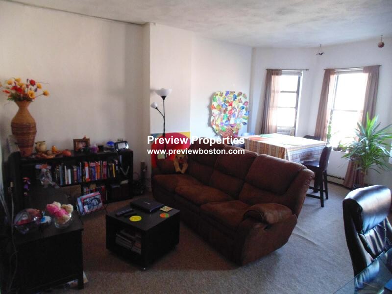 1 bed, 1 bath apartment for rent at 63 Huntington Ave Unit 5P, Jamaica Plain