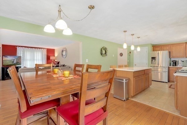 3 bed, 1 bath apartment for rent at 63 Sturgis St Unit 2, Woburn — photo 7 of 16