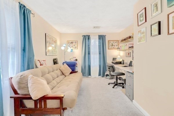 3 bed, 1 bath apartment for rent at 63 Sturgis St Unit 2, Woburn — photo 15 of 16