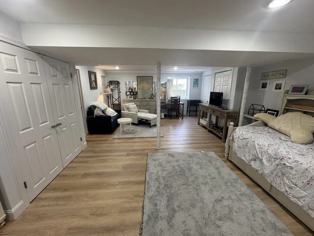 4 bed, 3 bath apartment for rent at 63 Summer St Unit 63, Medford — photo 6 of 22