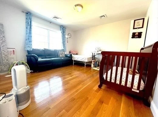 4 bed, 3 bath apartment for rent at 63 Summer St Unit 63, Medford — photo 11 of 22