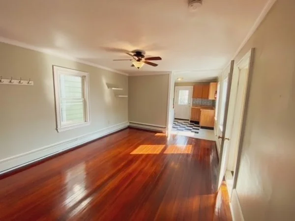 3 bed, 1 bath apartment for rent at 63 Telegraph St Unit 2, South Boston — photo 3 of 15