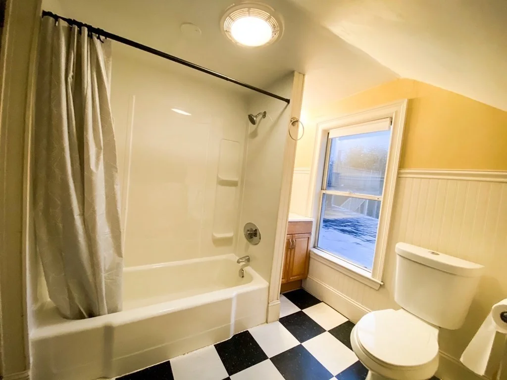 3 bed, 1 bath apartment for rent at 63 Telegraph St Unit 2, South Boston — photo 13 of 15