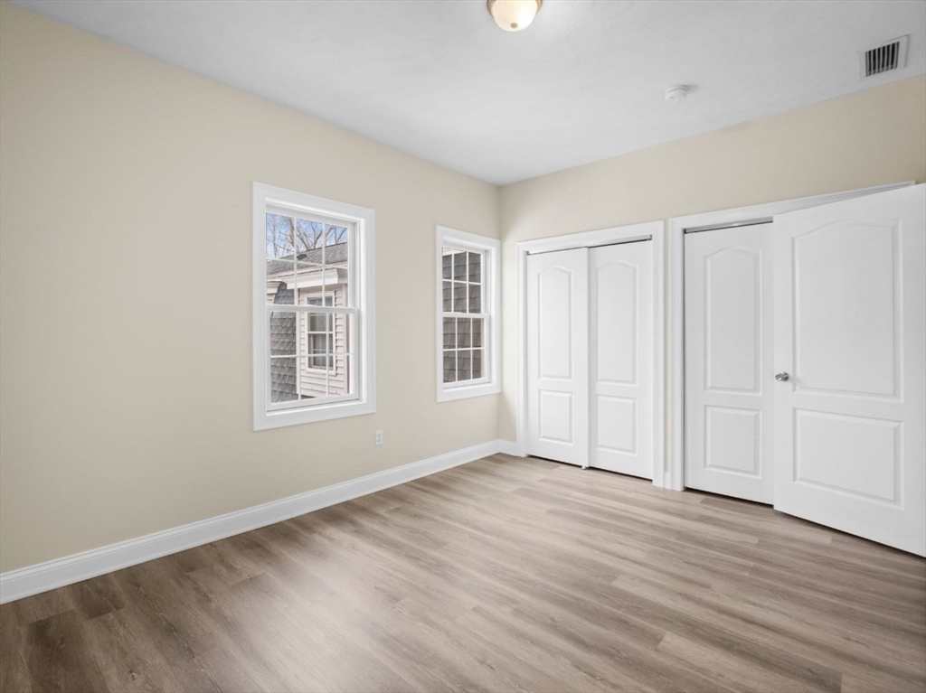 3 bed, 2 bath apartment for rent at 63 Varnum Ave Unit 1, Lowell — photo 11 of 21