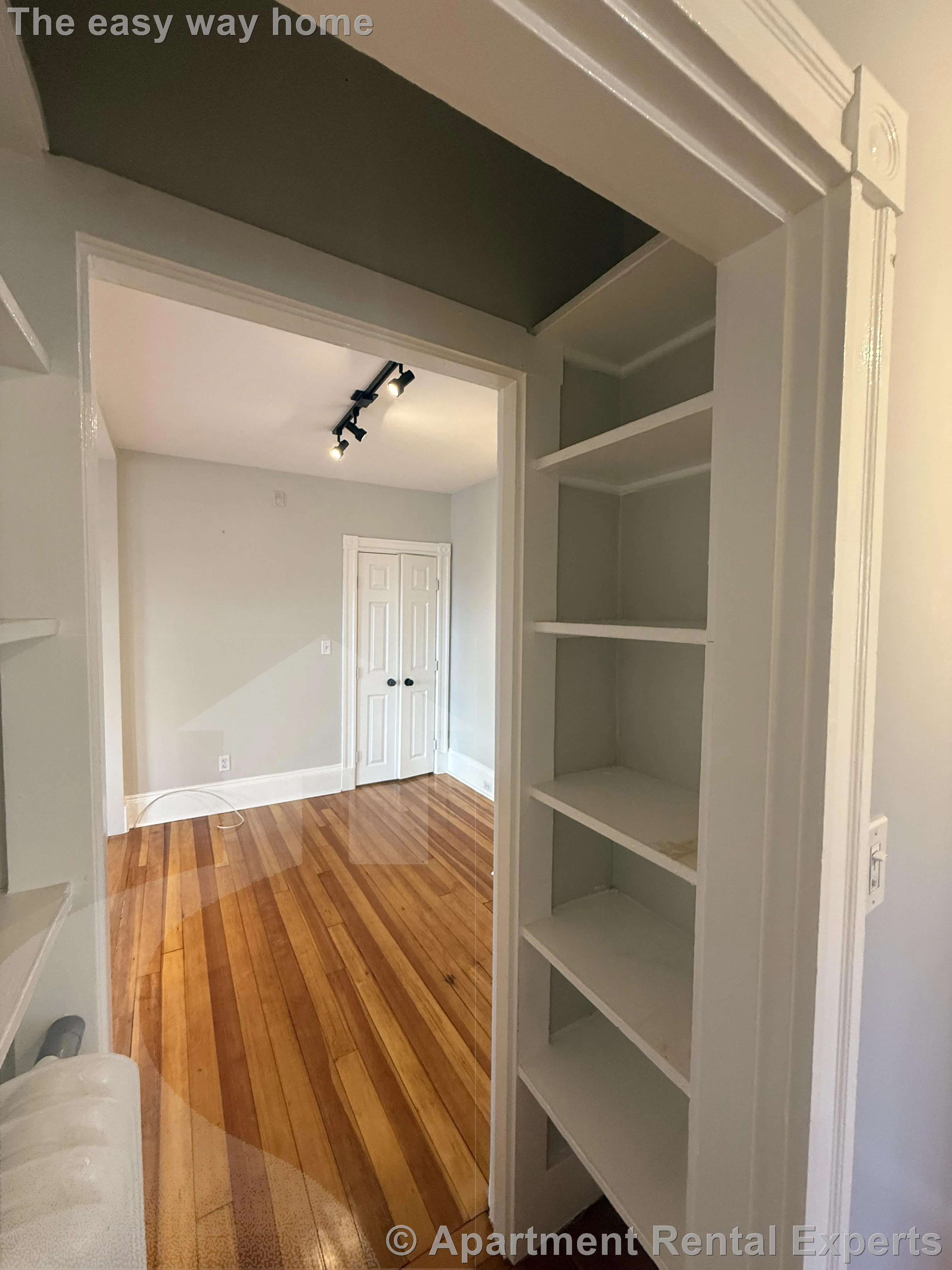 1 bed, 1 bath apartment for rent at 63 Waterhouse St Unit 2, Teele Square — photo 4 of 10