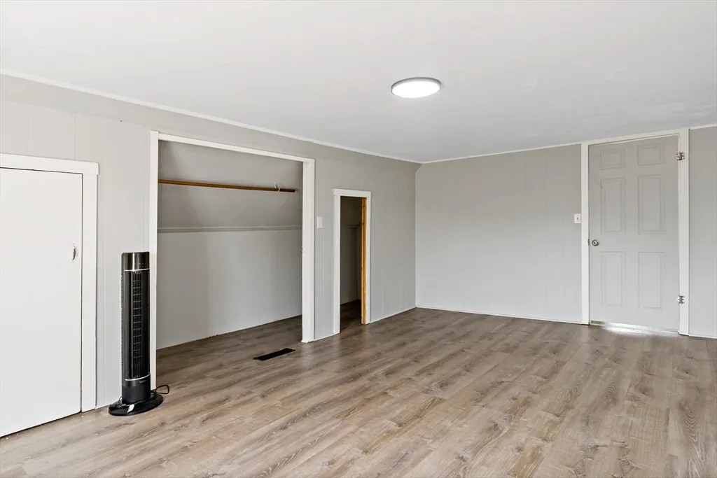 3 bed, 1 bath apartment for rent at 63 West Carpenter St Unit 2F, Attleboro — photo 12 of 14