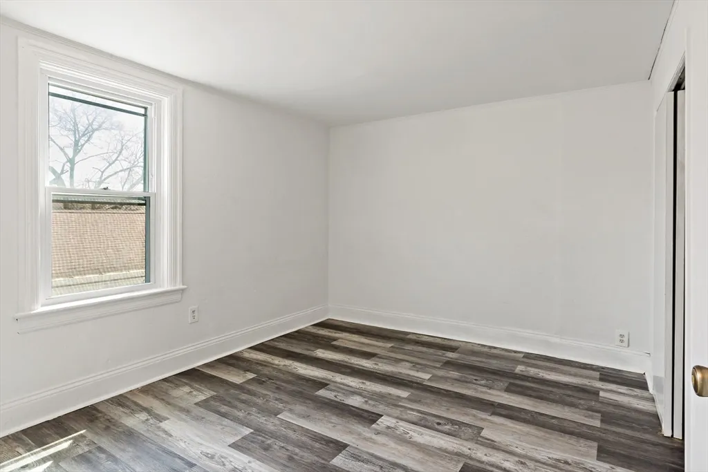 2 bed, 1 bath apartment for rent at 63 West Carpenter St Unit 2R, Attleboro — photo 5 of 10