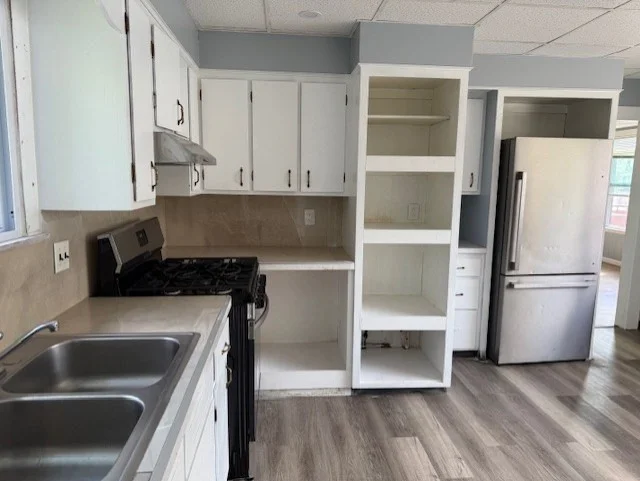 2 bed, 1 bath apartment for rent at 63 Whitman Unit 2, Malden — photo 2 of 6