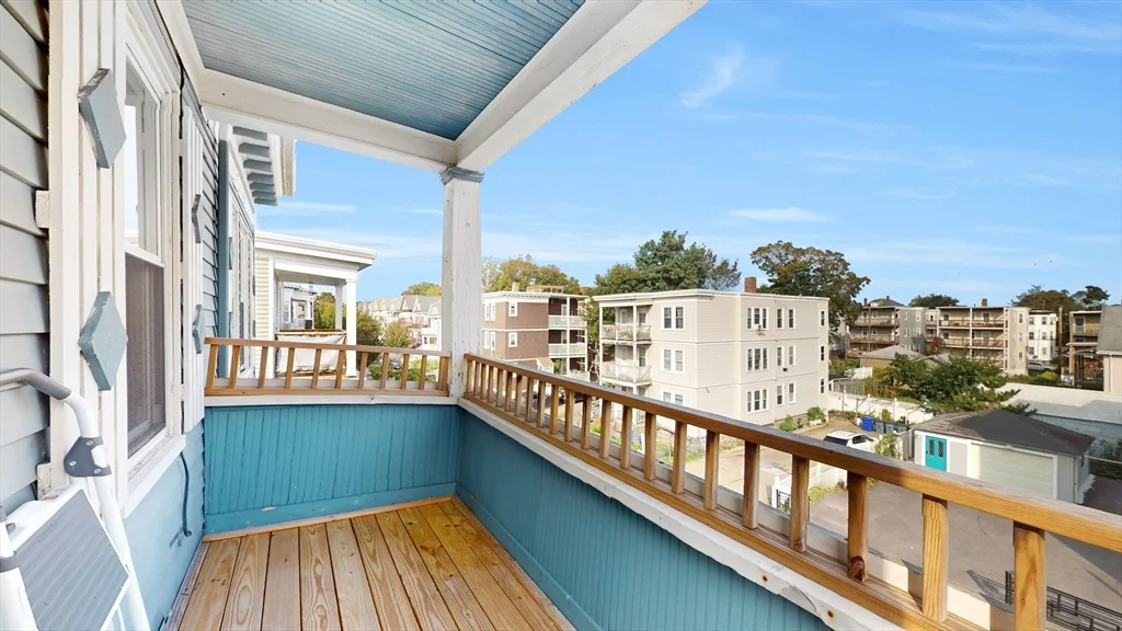 3 bed, 1 bath apartment for rent at 63 Whitten St Unit 3, Dorchester — photo 5 of 27