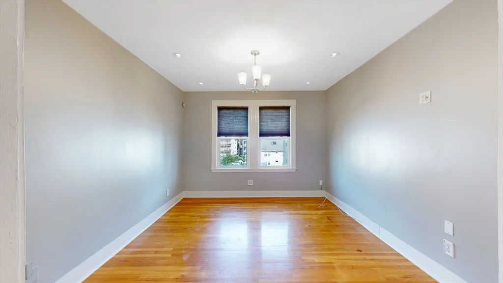 3 bed, 1 bath apartment for rent at 63 Whitten St Unit 3, Dorchester — photo 6 of 27