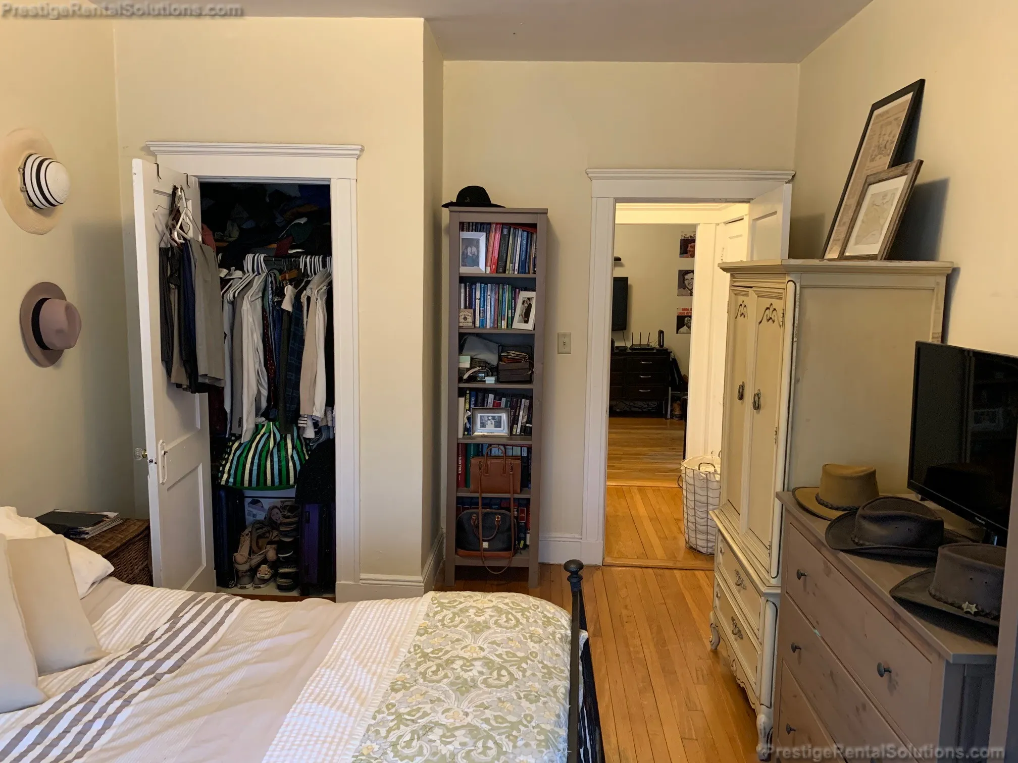 1 bed, 1 bath apartment for rent at 63 Woodstock Ave Unit 14, Brighton — photo 5 of 12