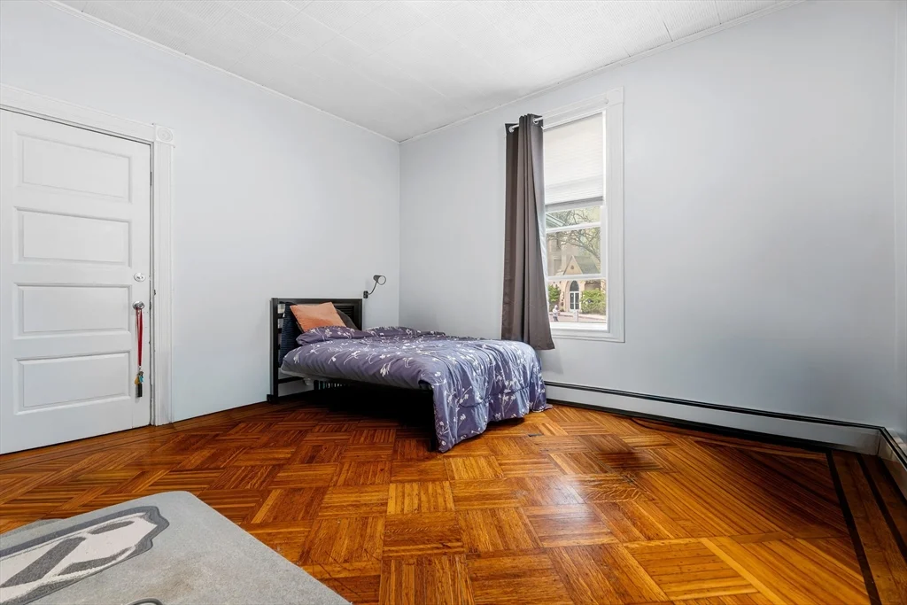 1 bed, 1 bath apartment for rent at 630 Centre St Unit 1F, Jamaica Plain — photo 6 of 12