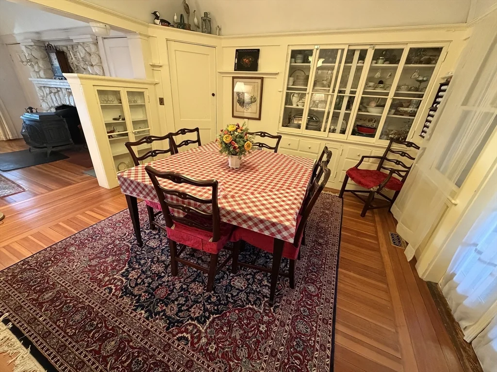 3 bed, 2 bath apartment for rent at 630 Washington St Unit SUMMER, Gloucester — photo 12 of 26
