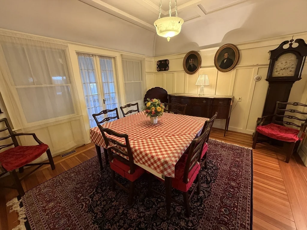 3 bed, 2 bath apartment for rent at 630 Washington St Unit SUMMER, Gloucester — photo 10 of 26